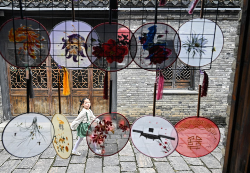 ！“人文”与“经济”辉映共生pg电子免费模拟器双节相遇(图6)